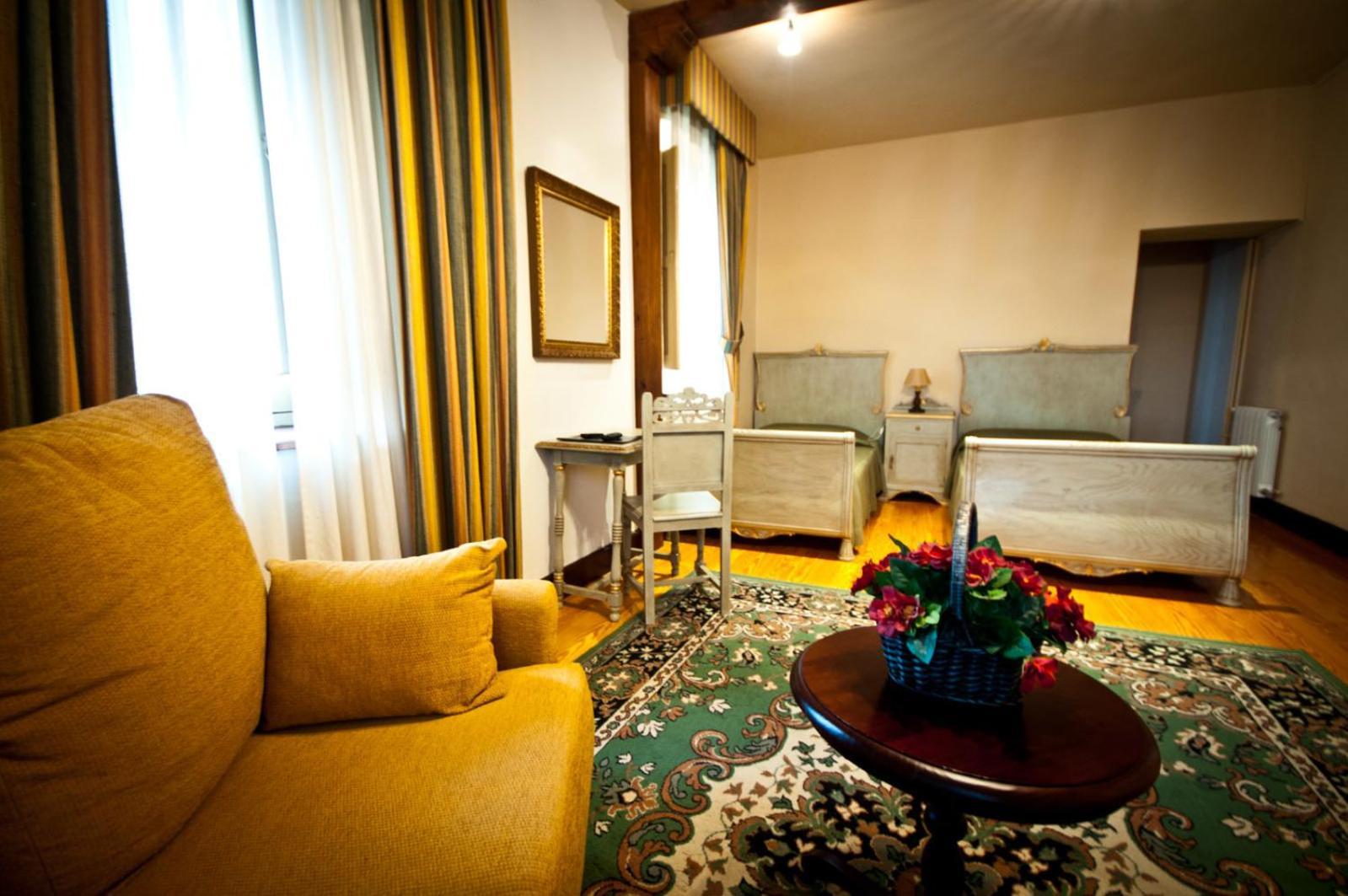 Hotel Villa Miramar Llanes Pokoj fotografie